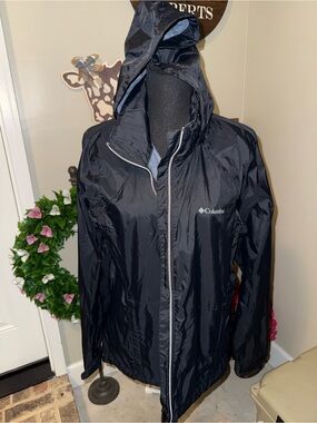 Columbia Black Hooded Windbreaker Jacket